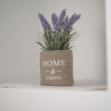 Joanna'S Home Meyísti Eksteriør bilde